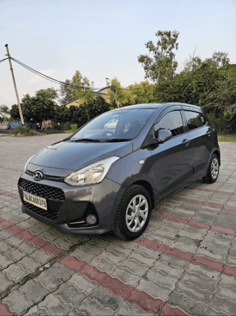 Buy i10 GRAND 2017 PETROL  at Rs. 300,000